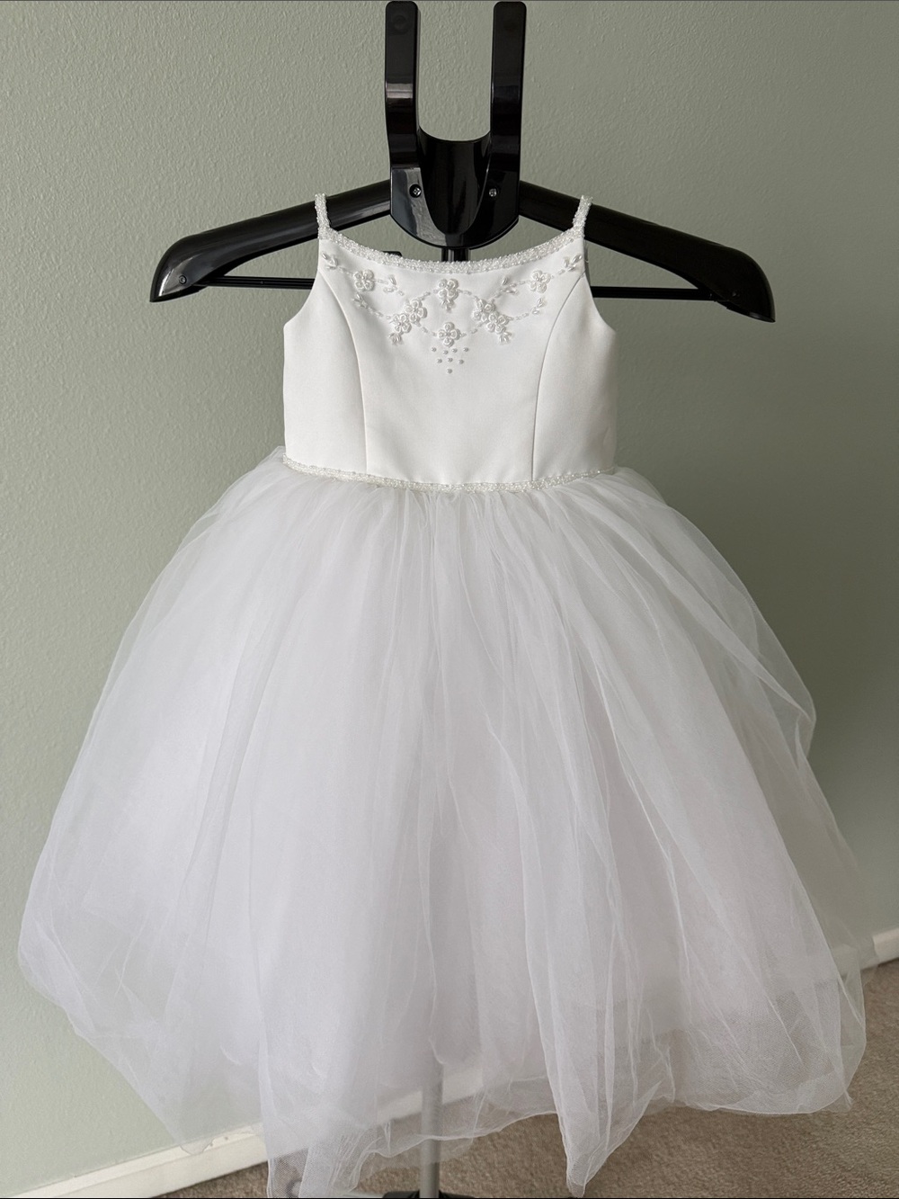 David’s Bridal Michelangelo Flower Girl Dress White Ivory Embroidered Tulle 2T - Picture 2 of 16